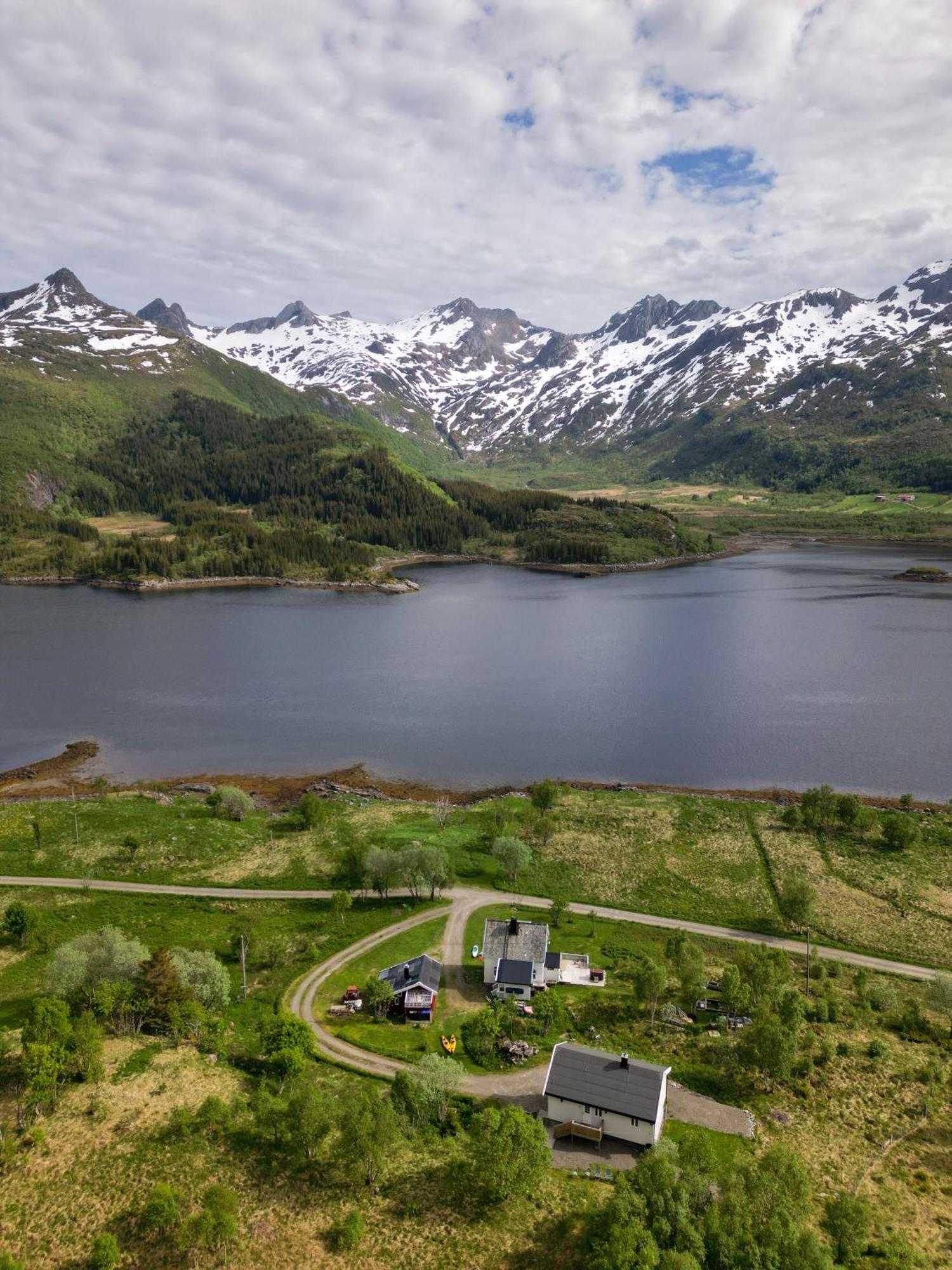 The Little Red Cabin Lofoten Urda Exteriér fotografie
