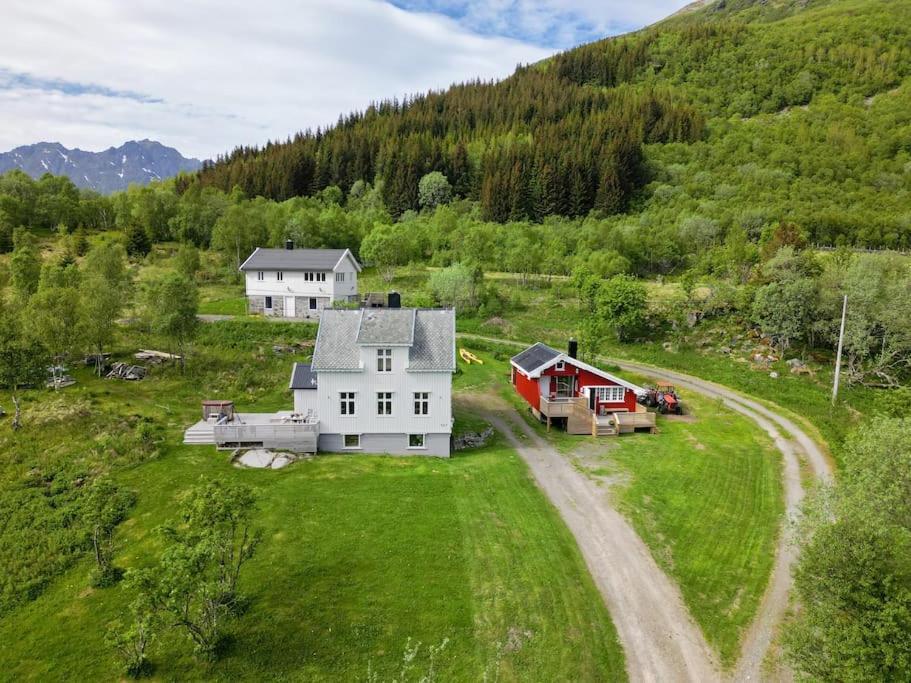 The Little Red Cabin Lofoten Urda Exteriér fotografie